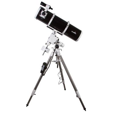 - Sky-Watcher BK P2001 HEQ5 SynScan GOTO